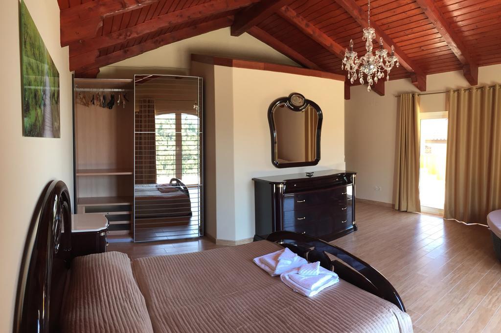 Villa Flora أوباتيا المظهر الخارجي الصورة